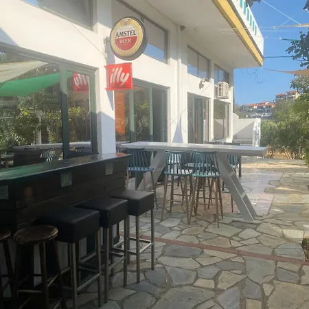 Blue Bay Коинира