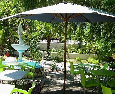 Szálloda Blue Bay 3*